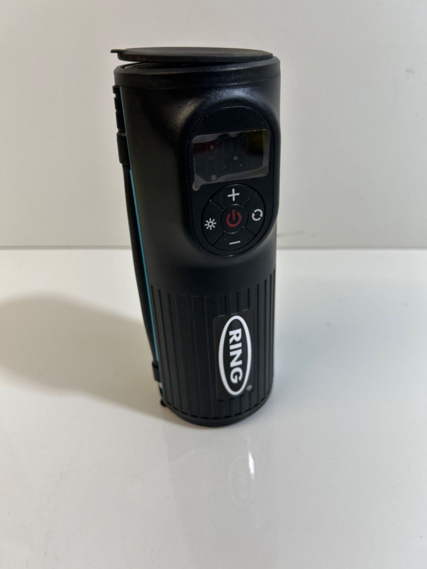 Ring Automotive - RTC2000 Digital Rechargeable Cordless Tyre Inflator Air Compressor and Electric... - Image 3 of 3