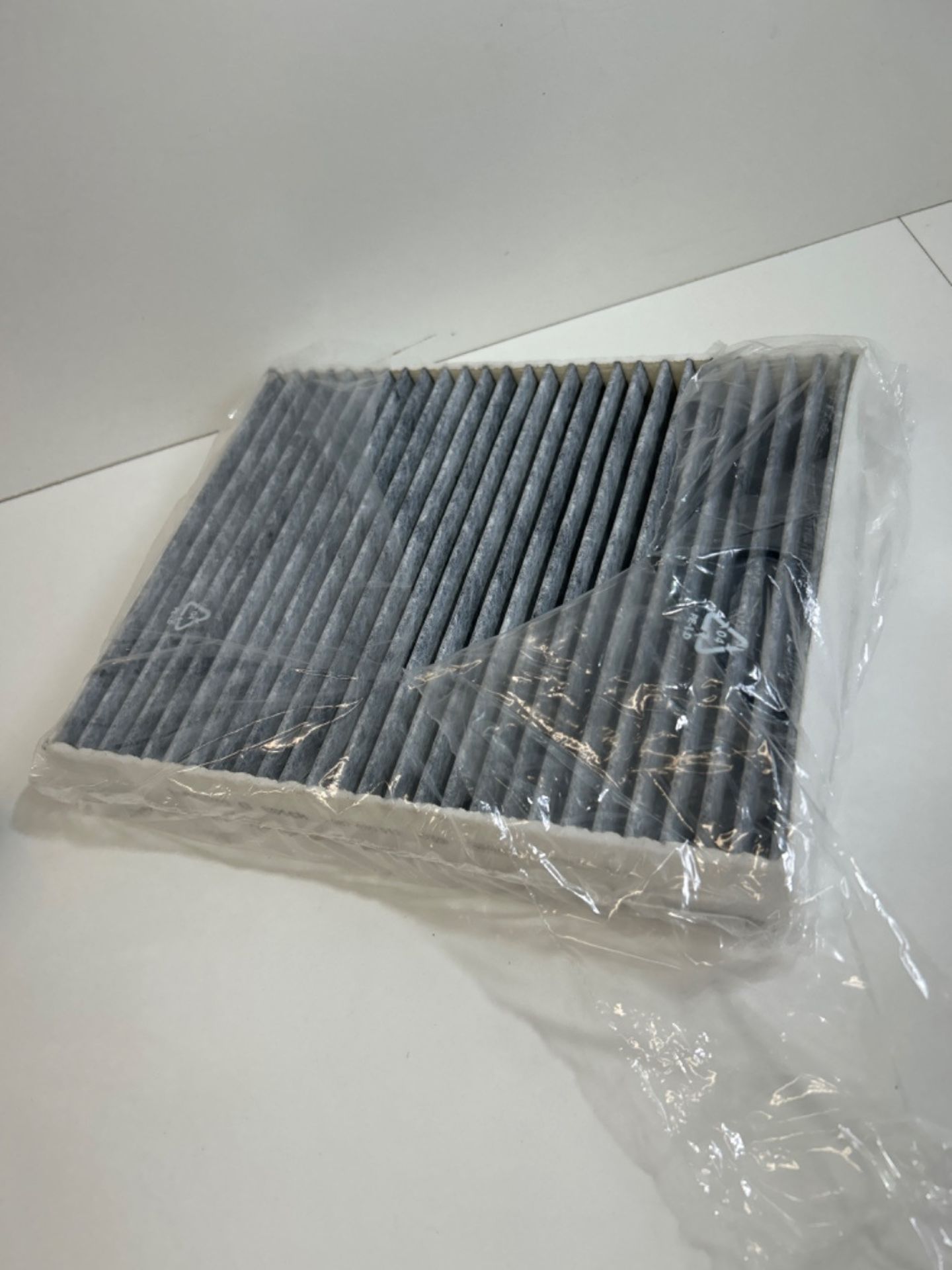 Bosch R5512 - Cabin Filter Activated-Carbon - Image 3 of 3