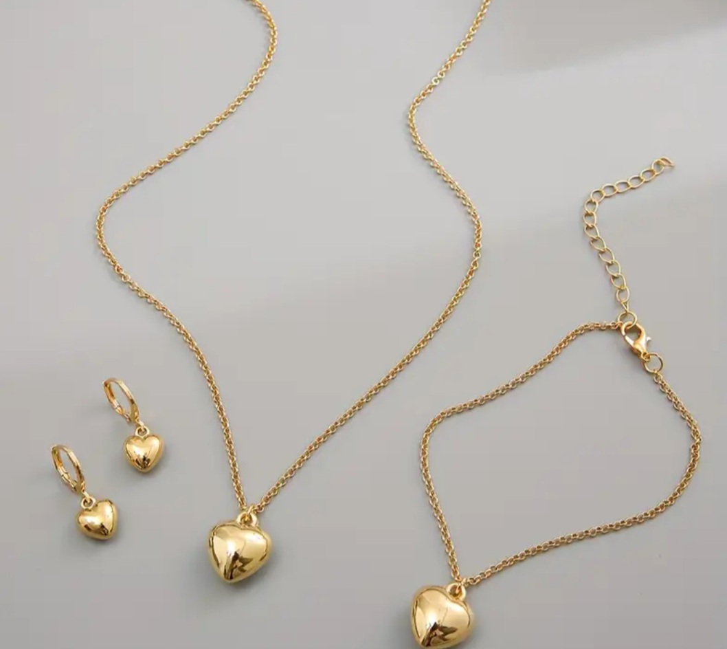 New! Earrings, Necklace & Bracelet Set - Image 3 of 4