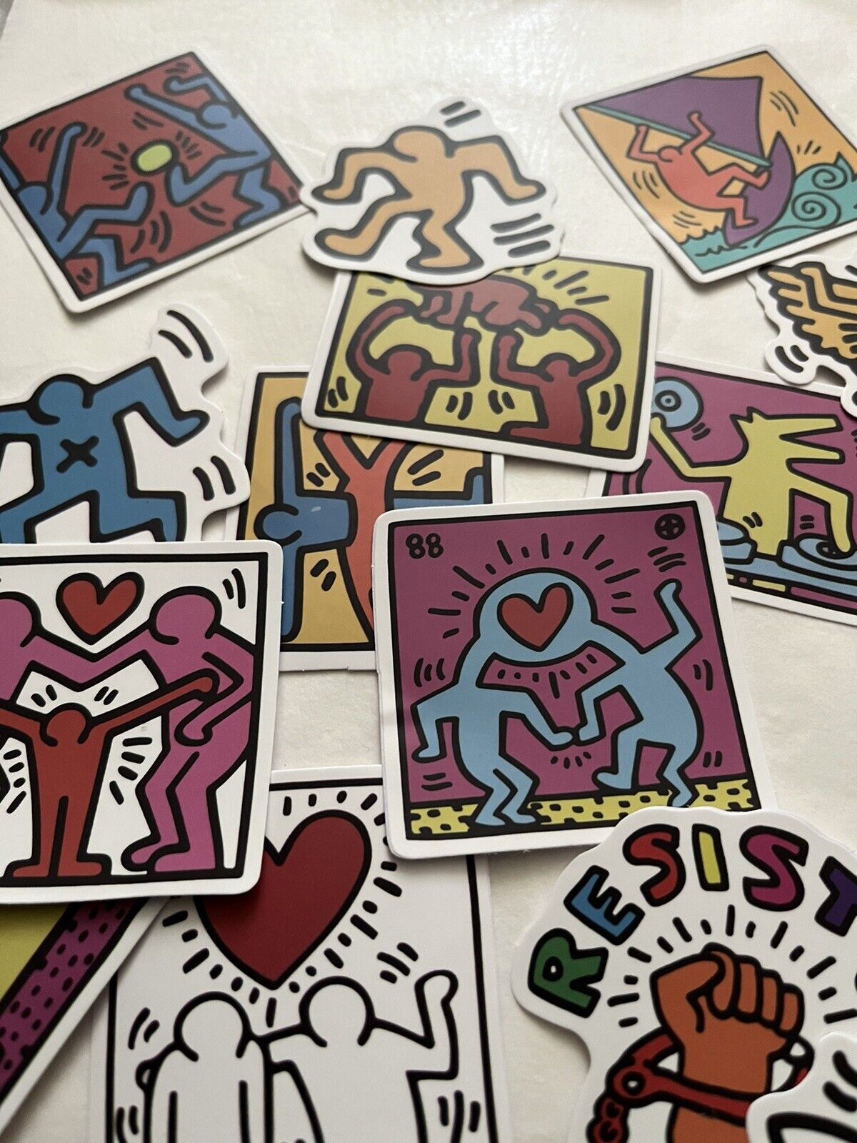 Keith Harin (1958-1990) 50 Piece Sticker Set, AV Size 5 x 5 cm Inc Family Hug, Disco Dino, 2020 - Image 6 of 8