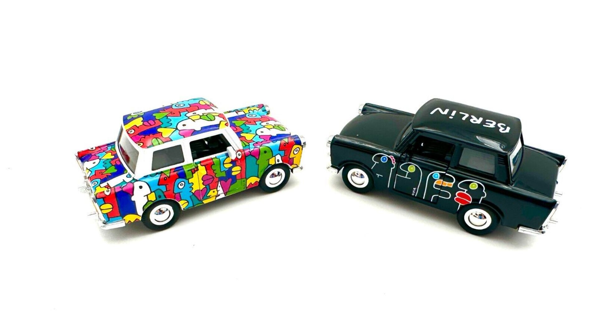 Thierry Noir (b.1958) Pair of ‘HEADS’ Berlin Trabant cars in Colours BY THIERRY NOIR, 1994, Sold... - Image 3 of 33