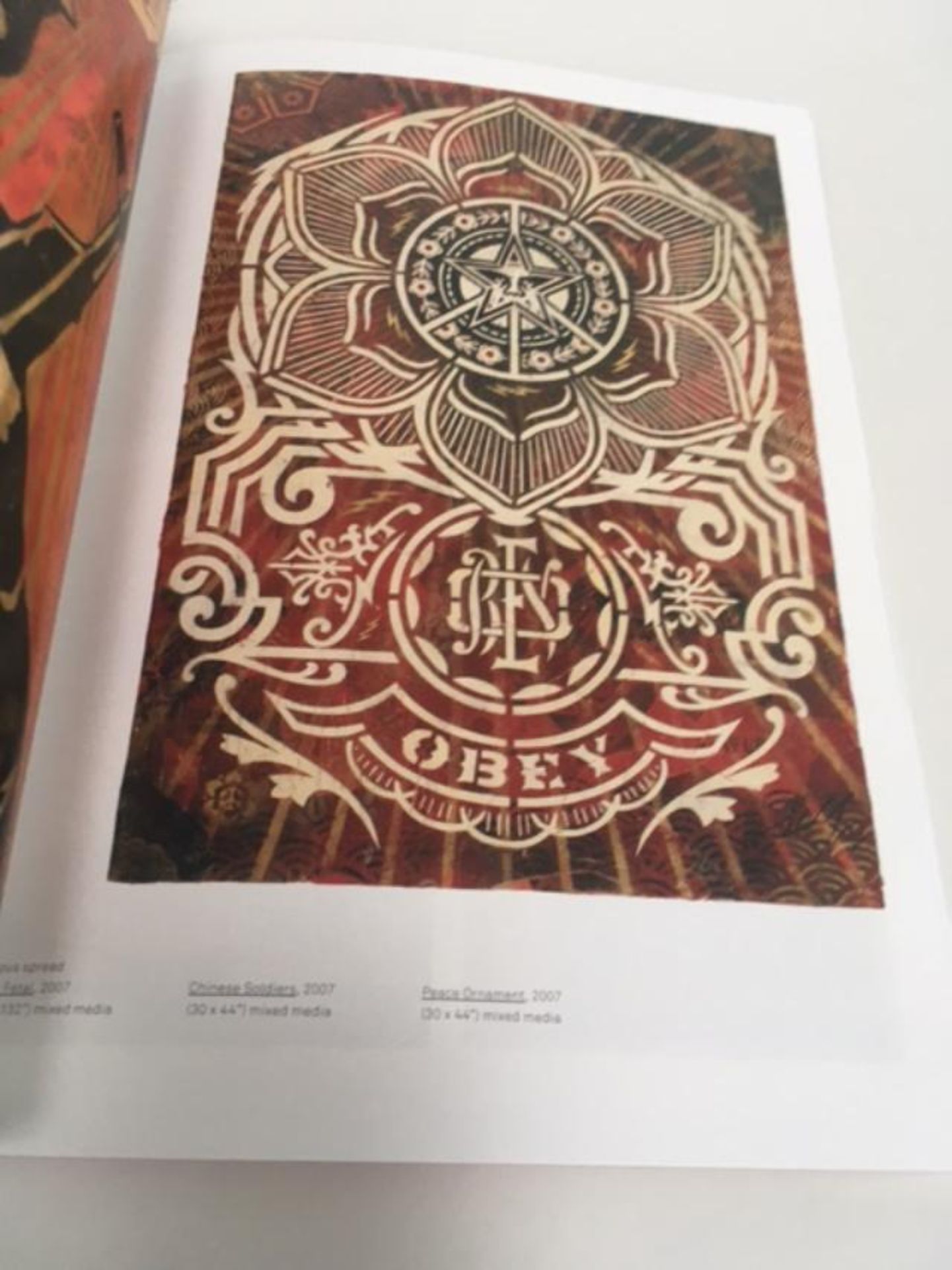 Shepard Fairey (b 1970) RARE ‘Arkitip No0051’ Obey book in sleeve box, 3 signed prints, 1st Ed, 2... - Image 9 of 29
