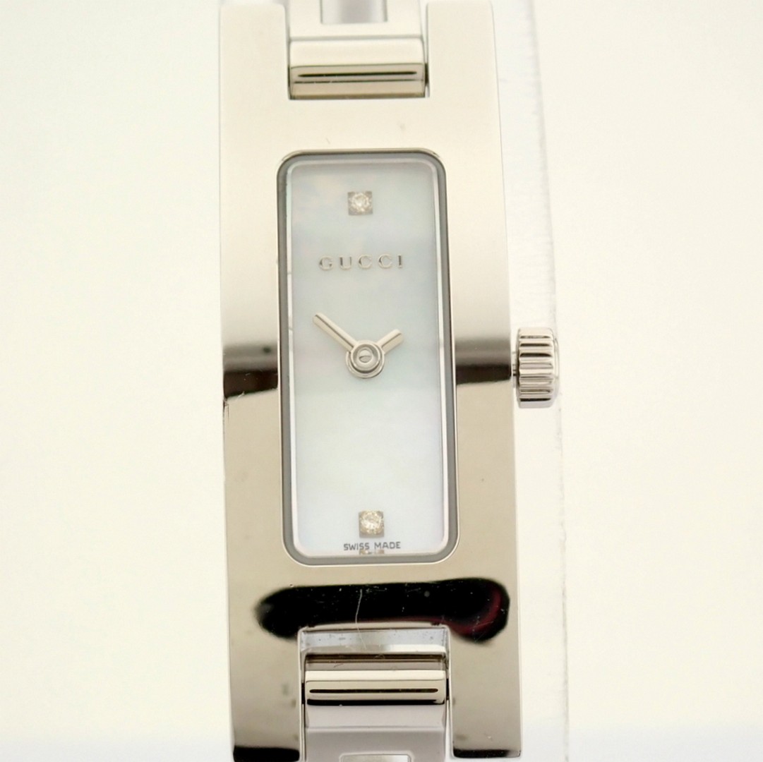 Gucci / 3900L / Mother of Pearl & Diamond Dial - (Unworn) Steel / Lady's - Image 4 of 12