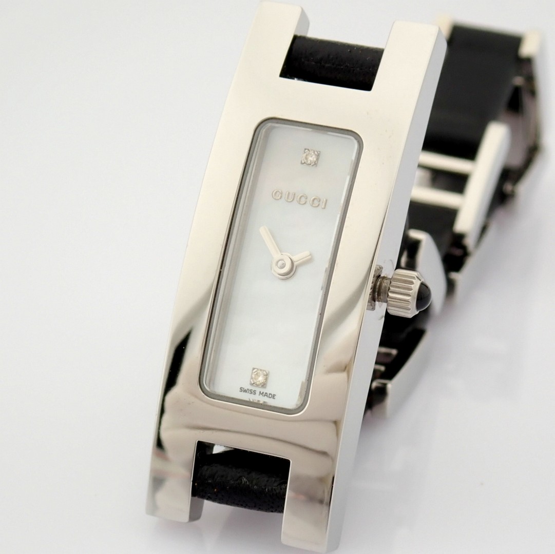 Gucci / 3900L / Mother of Pearl & Diamond Dial - (Unworn) Leather / Lady's - Image 10 of 12