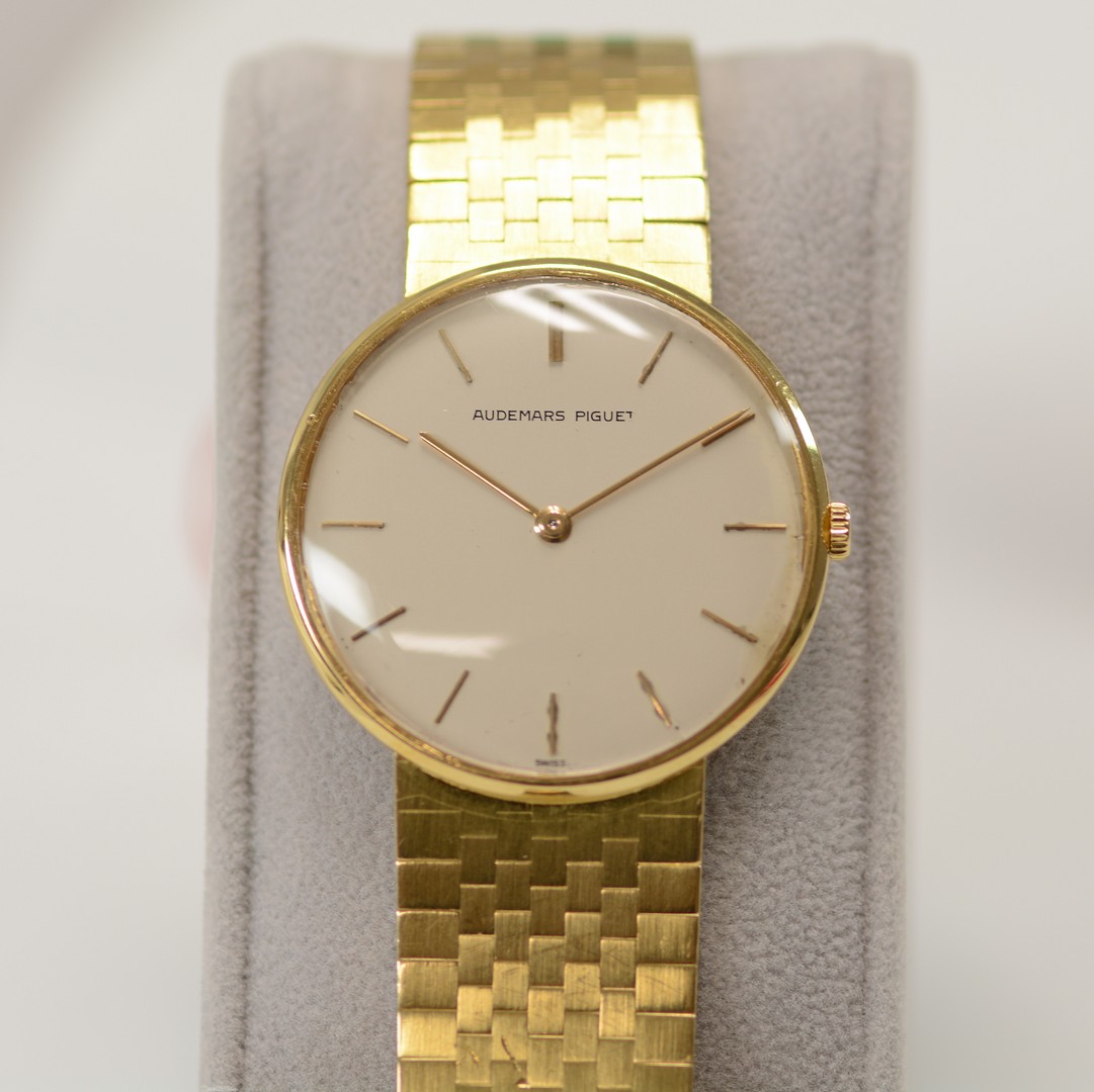 Audemars Piguet / Vintage - Unisex Yellow Gold Wristwatch - Image 8 of 8