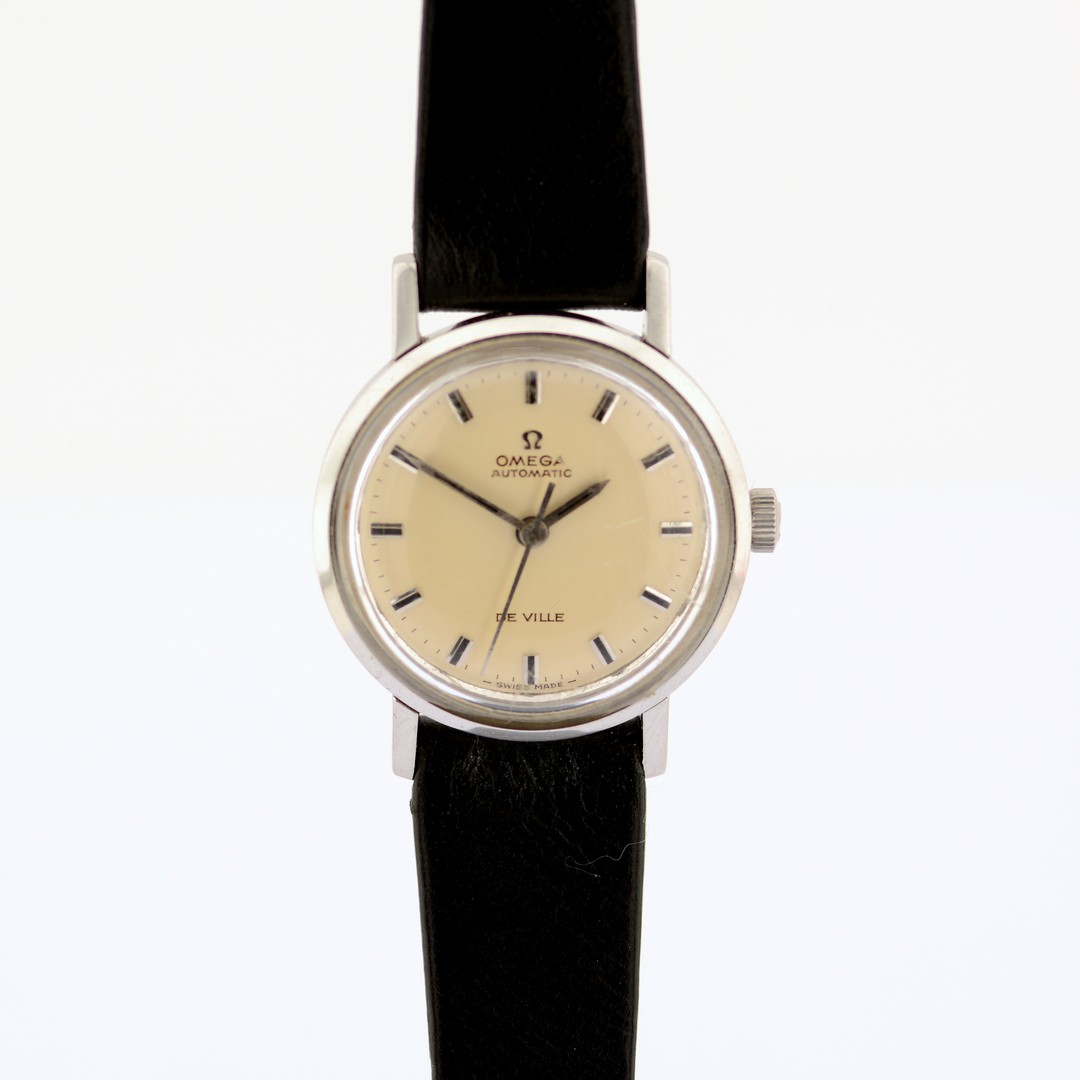 Omega / De Ville - Lady's Steel Wristwatch - Image 6 of 11