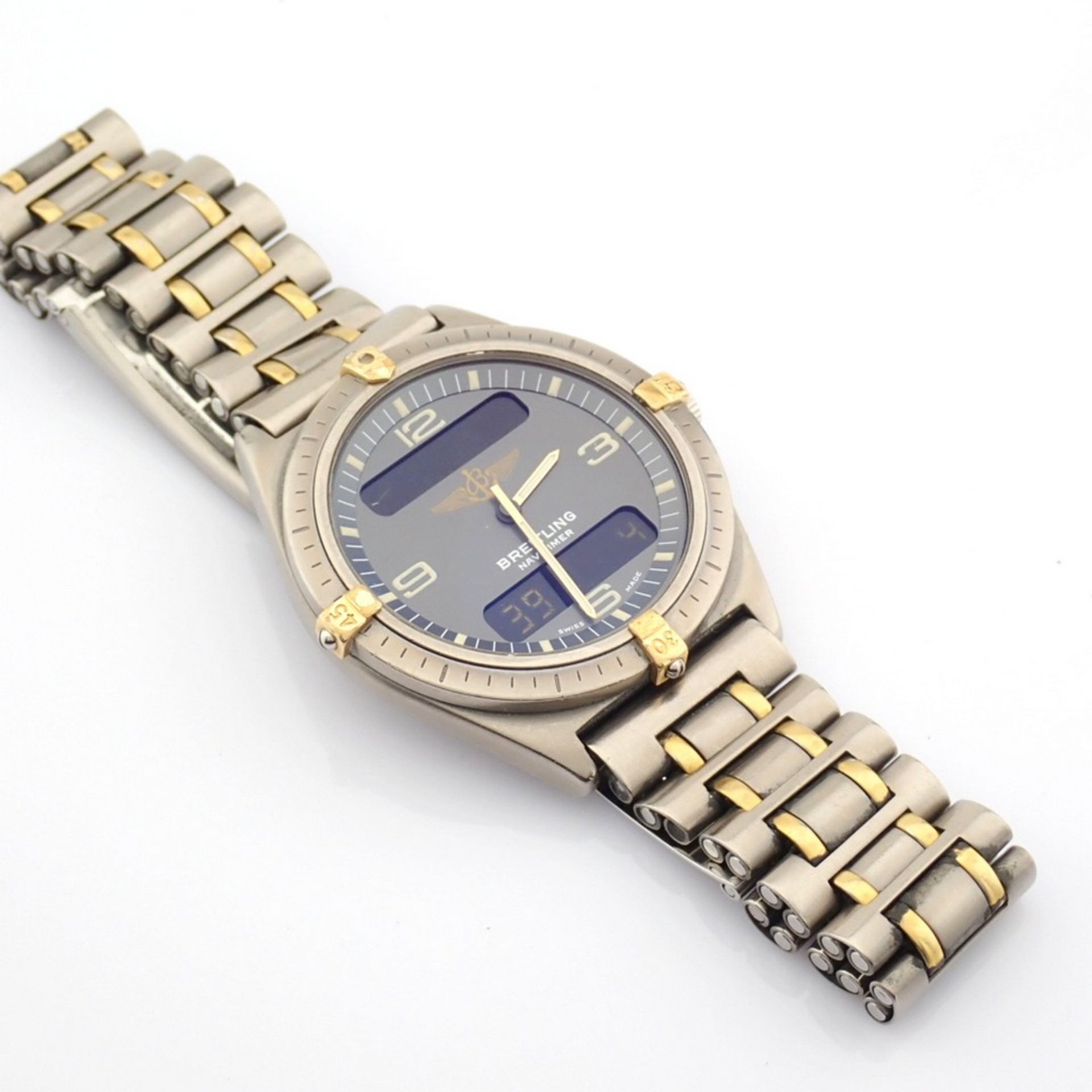 Breitling / Navitimer 80360 - Gentlemen's Titanium Wristwatch - Image 14 of 16