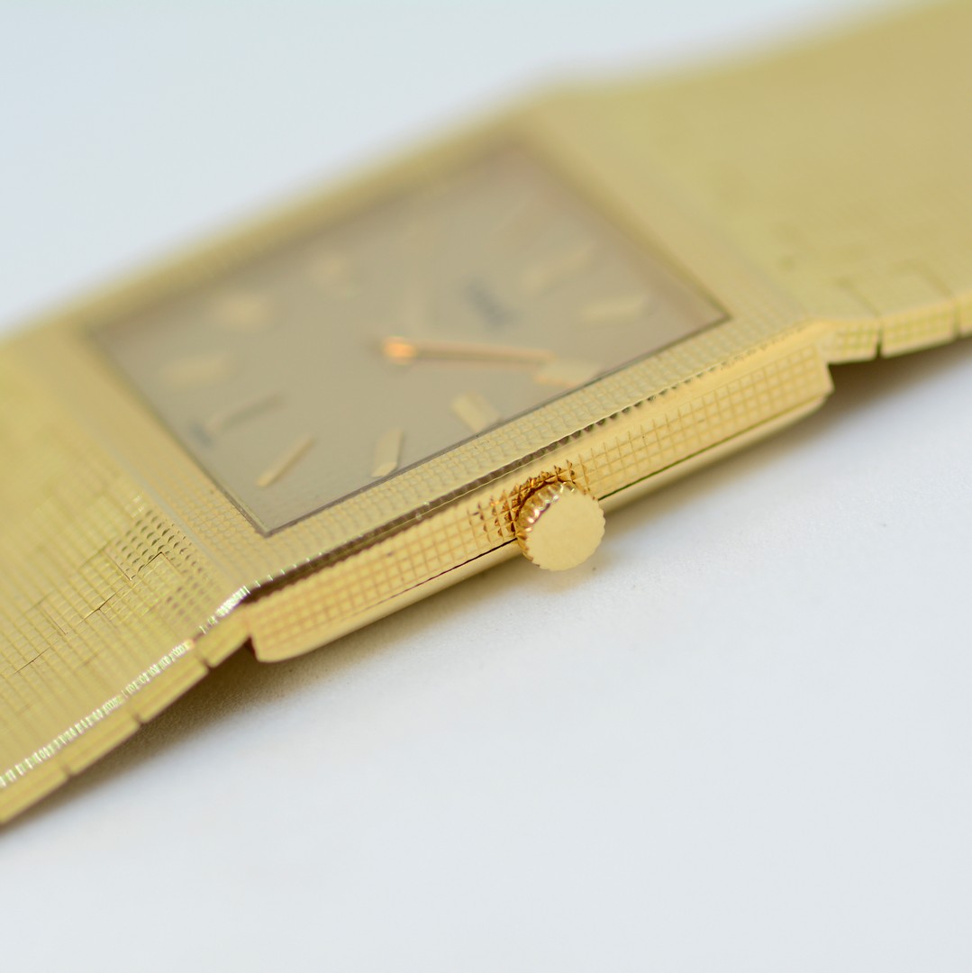 Piaget / 9131 C 4 - Lady's Yellow Gold Wristwatch - Image 8 of 10