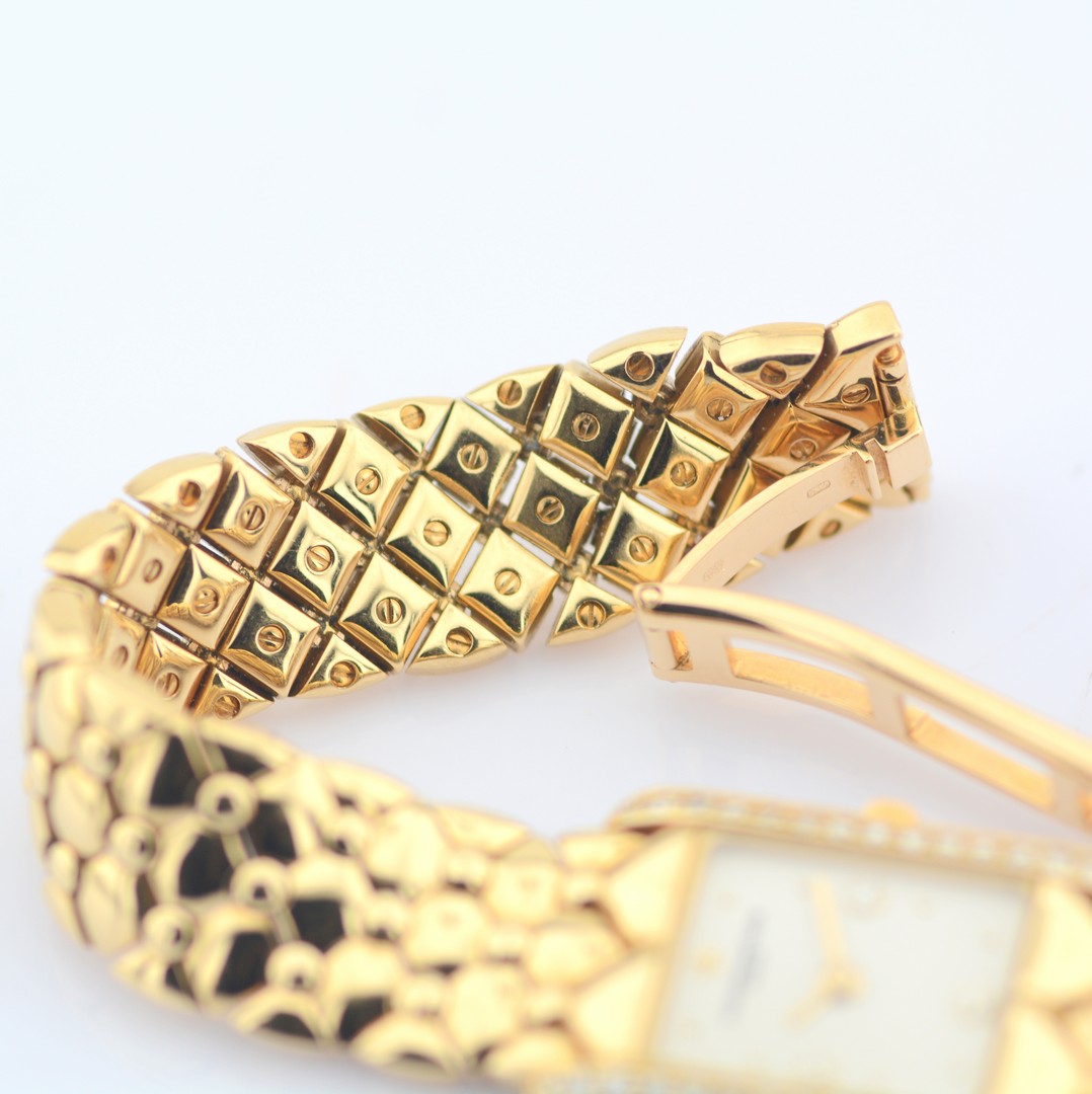 Vacheron Constantin / Ispahan 18K - Diamond - Lady's Yellow Gold Wristwatch - Image 10 of 11
