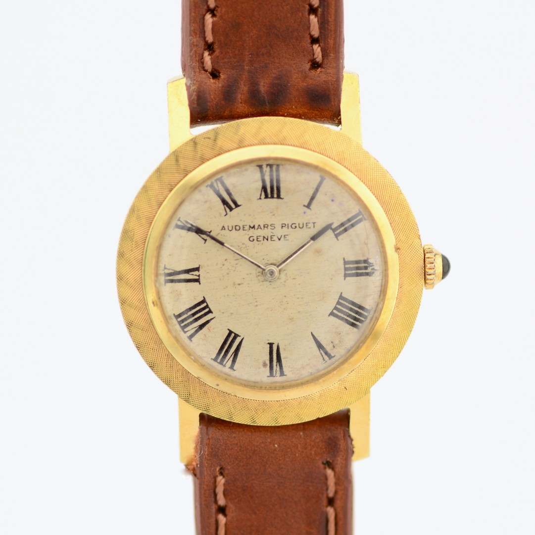 Audemars Piguet / Vintage - Lady's Gold-plated Wristwatch - Image 3 of 8