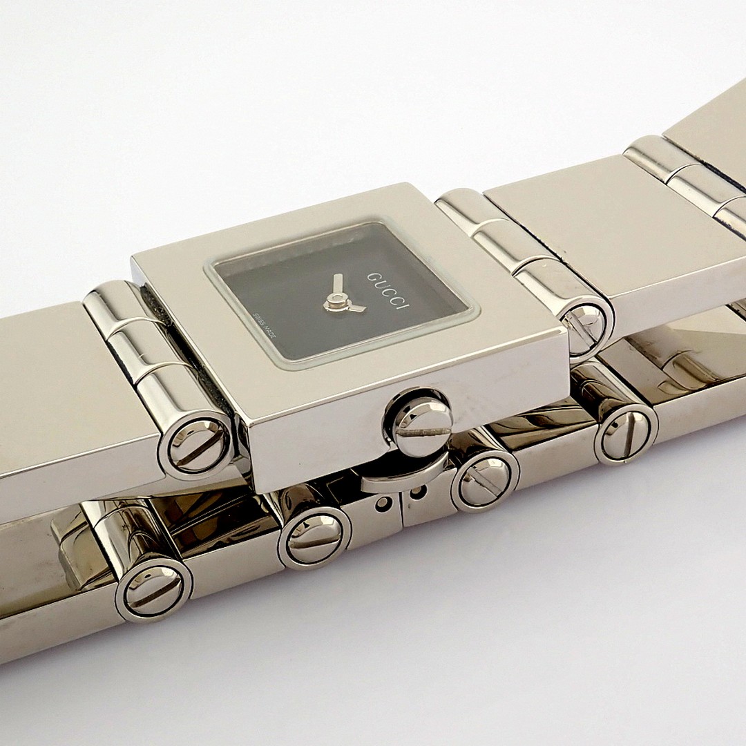 Gucci / 600L - (Unworn) Lady's Steel Wrist Watch - Image 5 of 10