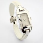 Gucci / 6800L - (Unworn) Lady's Steel Wrist Watch