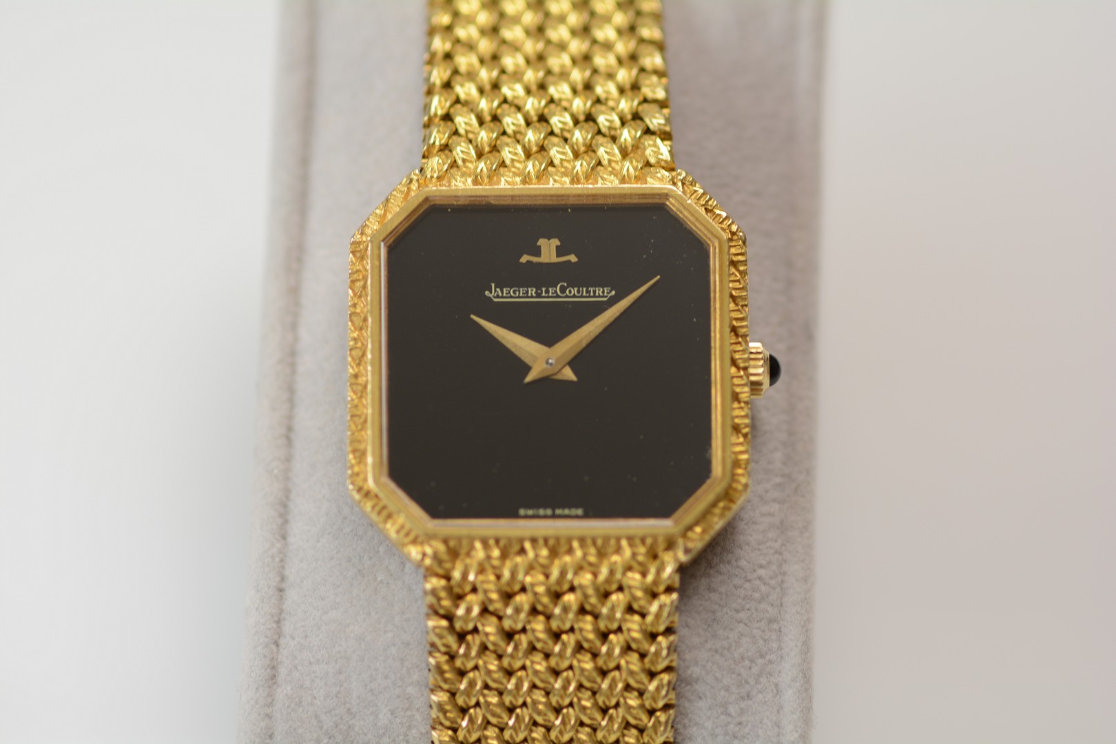 Jaeger-LeCoultre / Vintage - Unisex Yellow Gold Wristwatch - Image 6 of 14