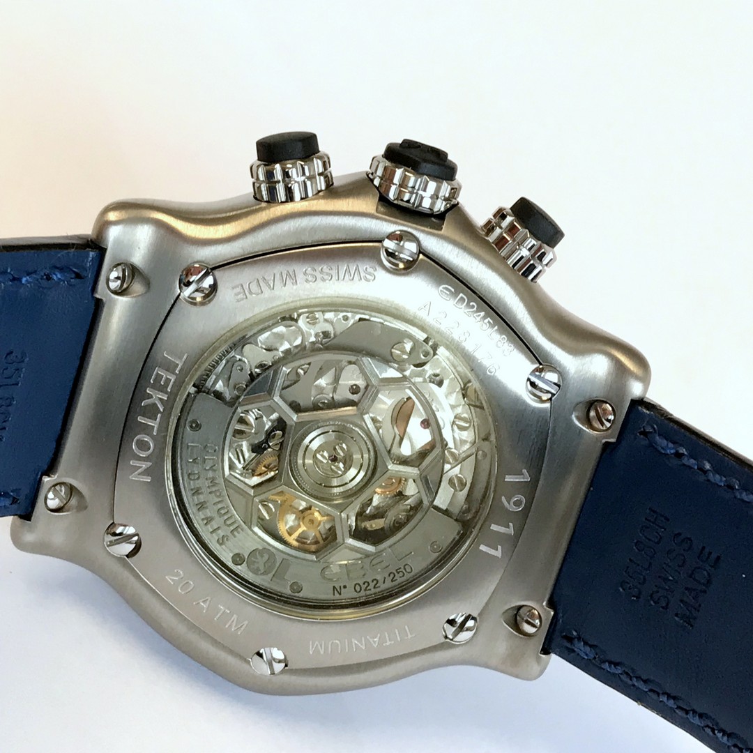 Ebel / Unworn 1911 Tekton - Olympique Lyonnais - Gentlemen's Titanium Wristwatch - Image 2 of 12