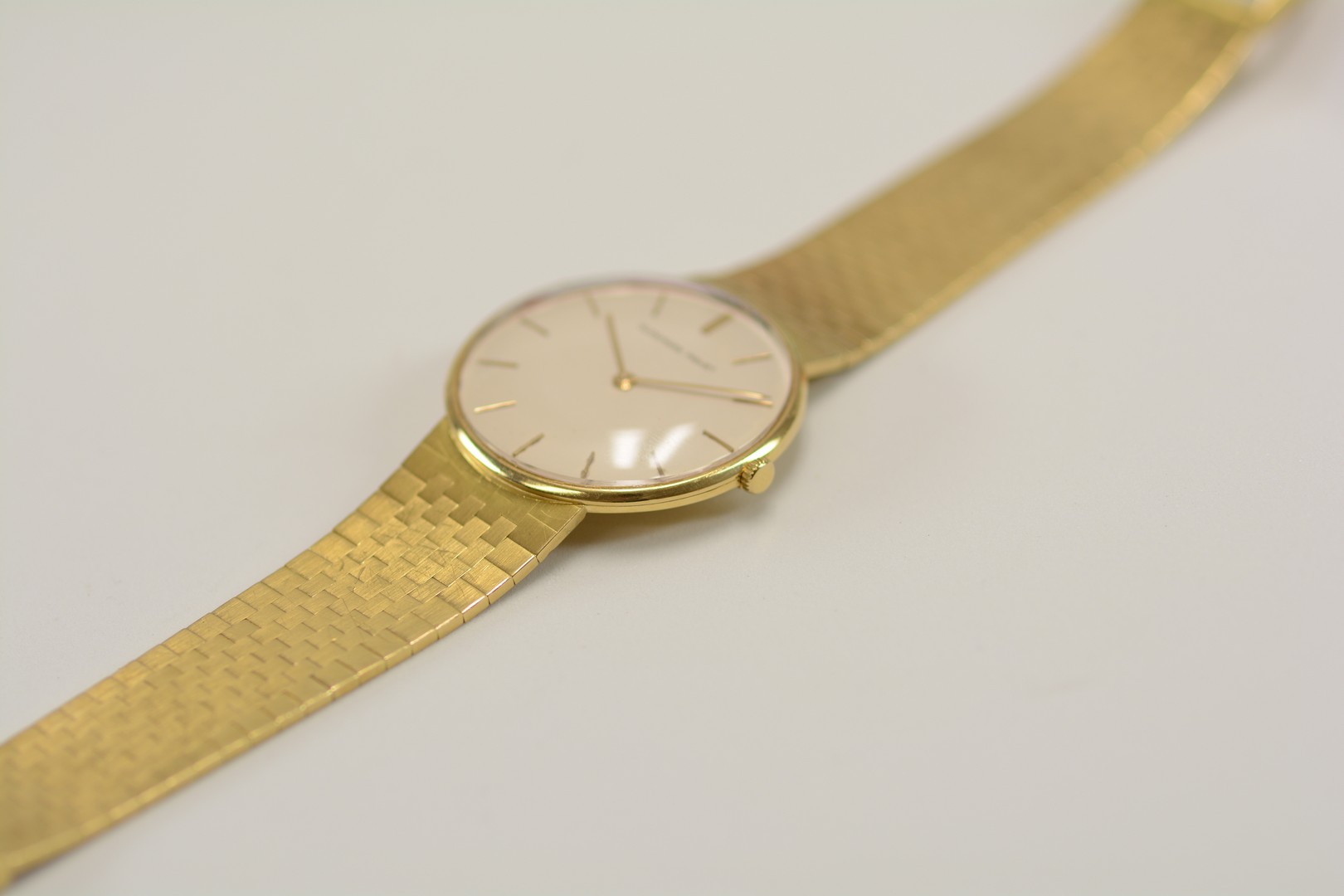 Audemars Piguet / Vintage - Unisex Yellow Gold Wristwatch - Image 4 of 8