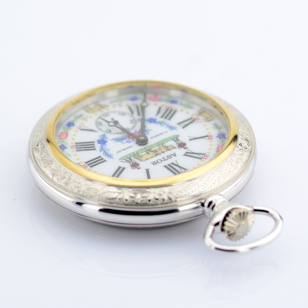 Astor / Enamel Decorated Manual Winding Pocket Watch - Unisex Steel Pocketwatch - Image 7 of 8