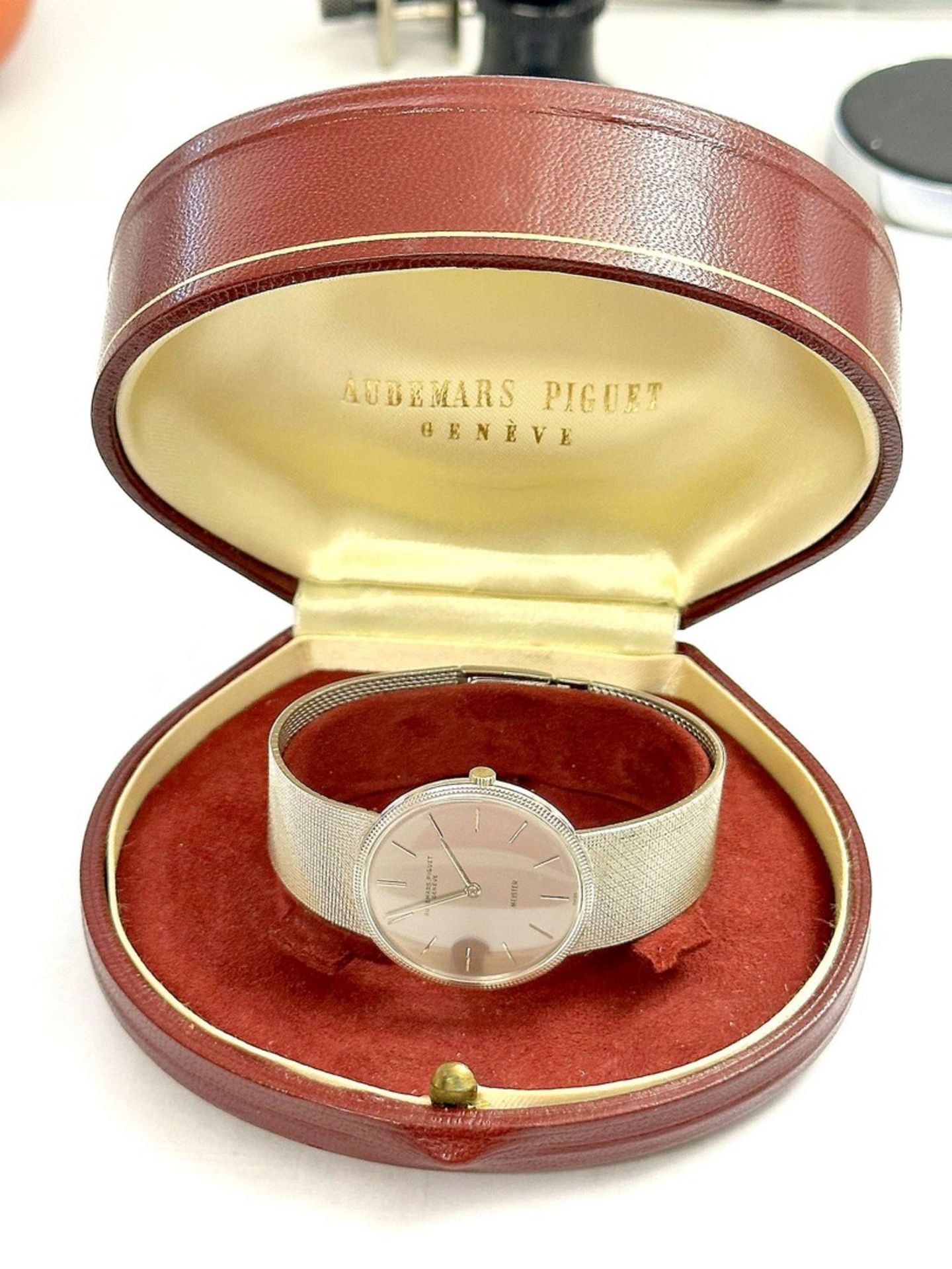 Audemars Piguet / Meister - Rare - Gentlemen's White Gold Wristwatch - Image 9 of 13