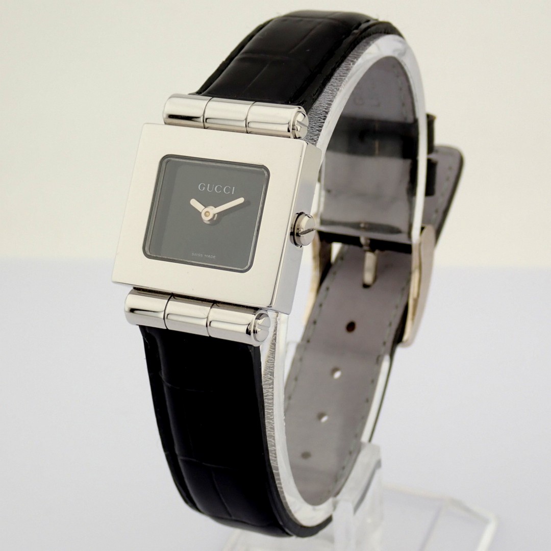 Gucci / 600L - (Unworn) Lady's Steel Wrist Watch - Image 3 of 9