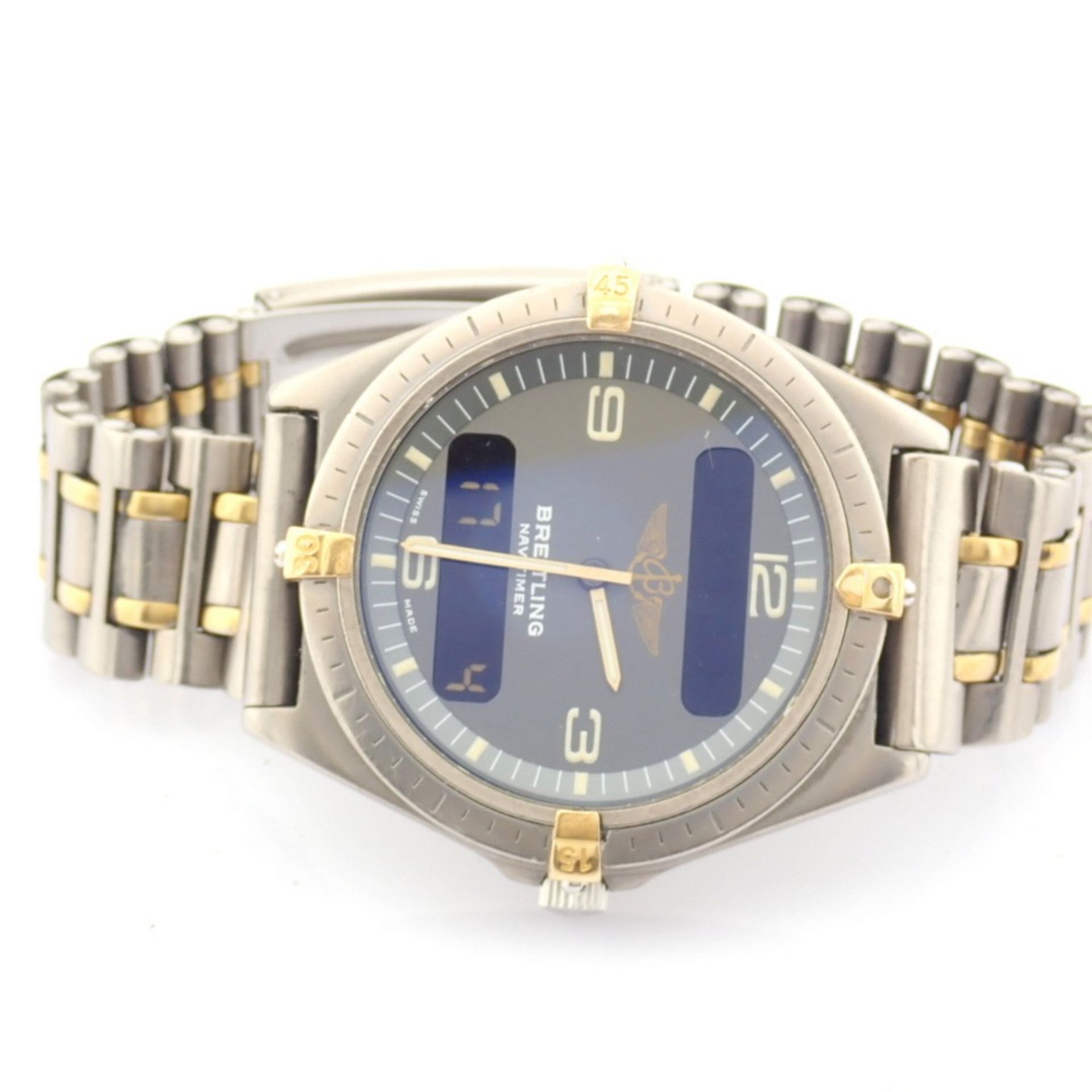 Breitling / Navitimer 80360 - Gentlemen's Titanium Wristwatch - Image 13 of 16