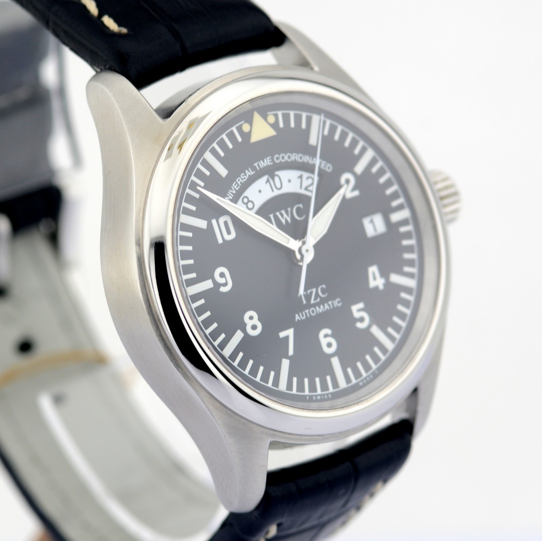 IWC / UTC - TZC - Gentlemen's Steel Wristwatch - Image 4 of 7