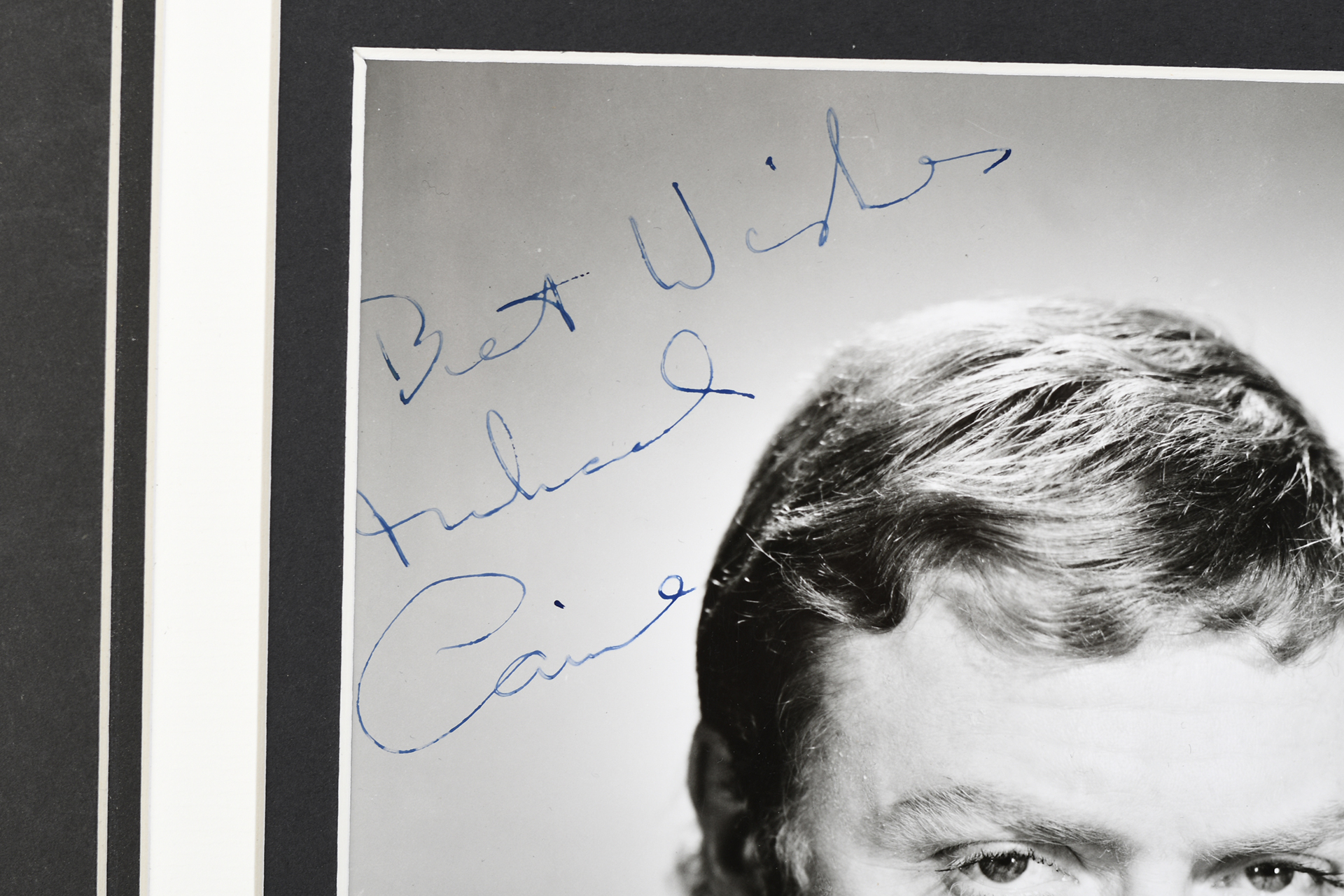 Michael Caine Unique Signed Photo Presentation - Bild 3 aus 4