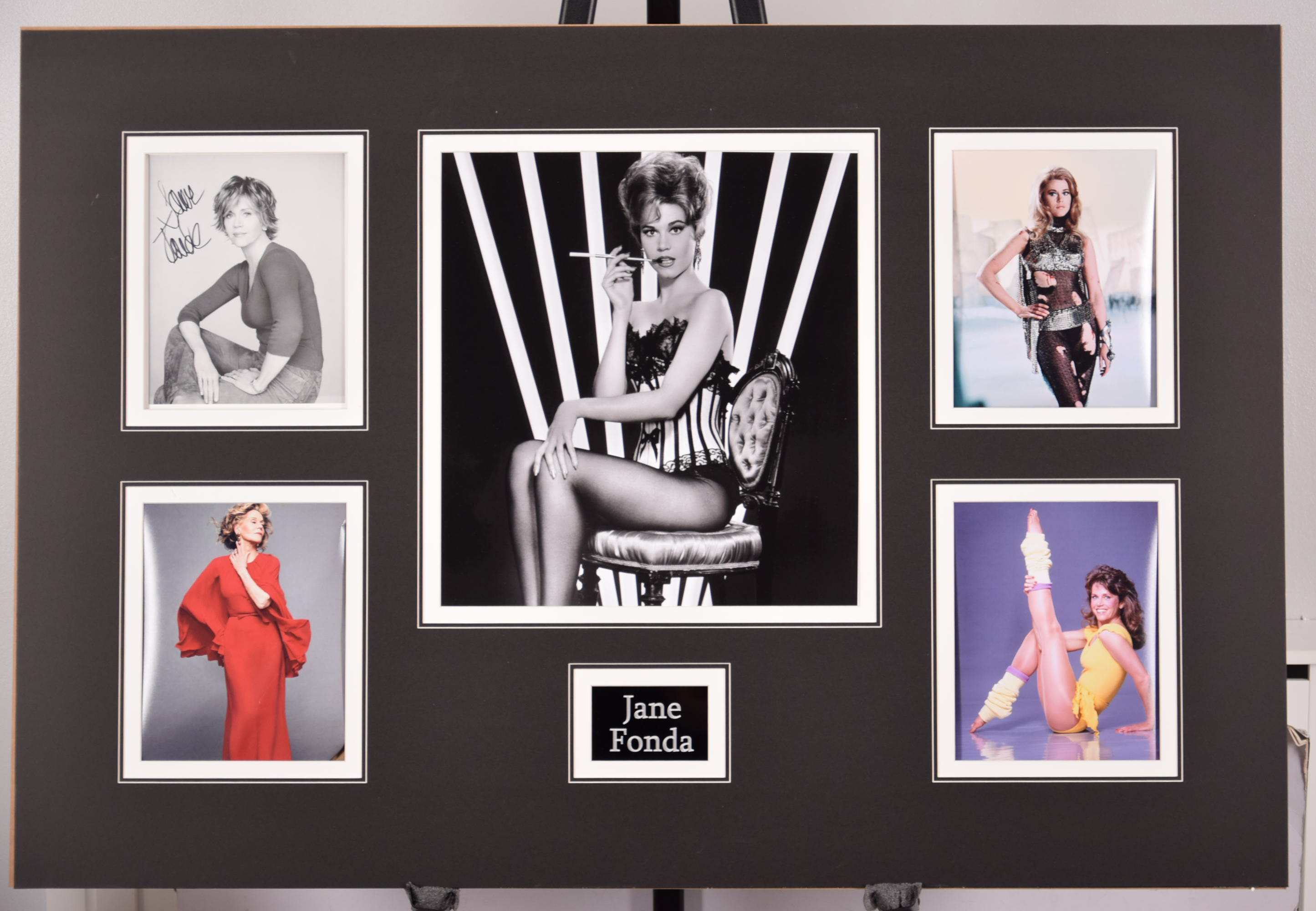 JANE FONDA original signed presentation