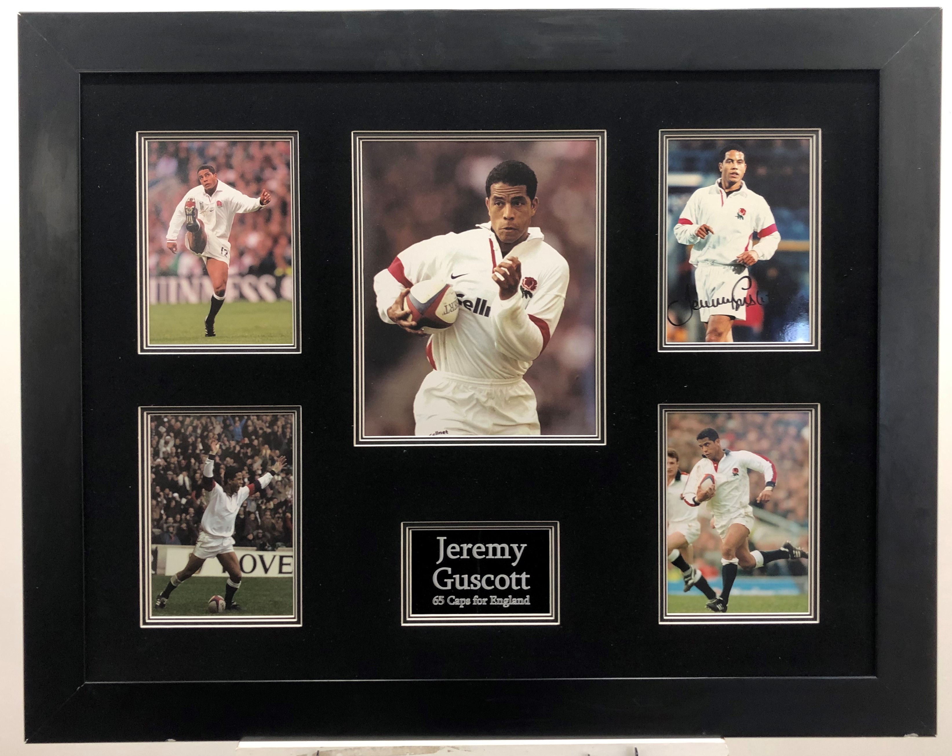 JEREMY GUSCOTT framed original signature presentation