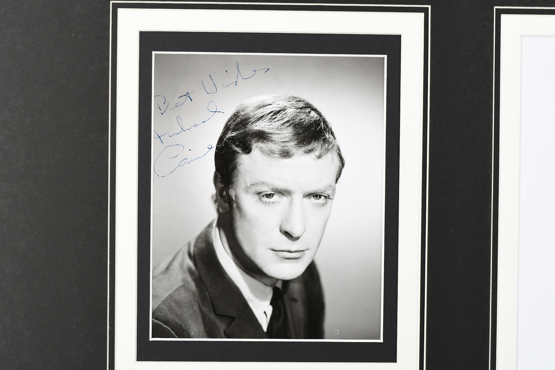 Michael Caine Unique Signed Photo Presentation - Bild 2 aus 4