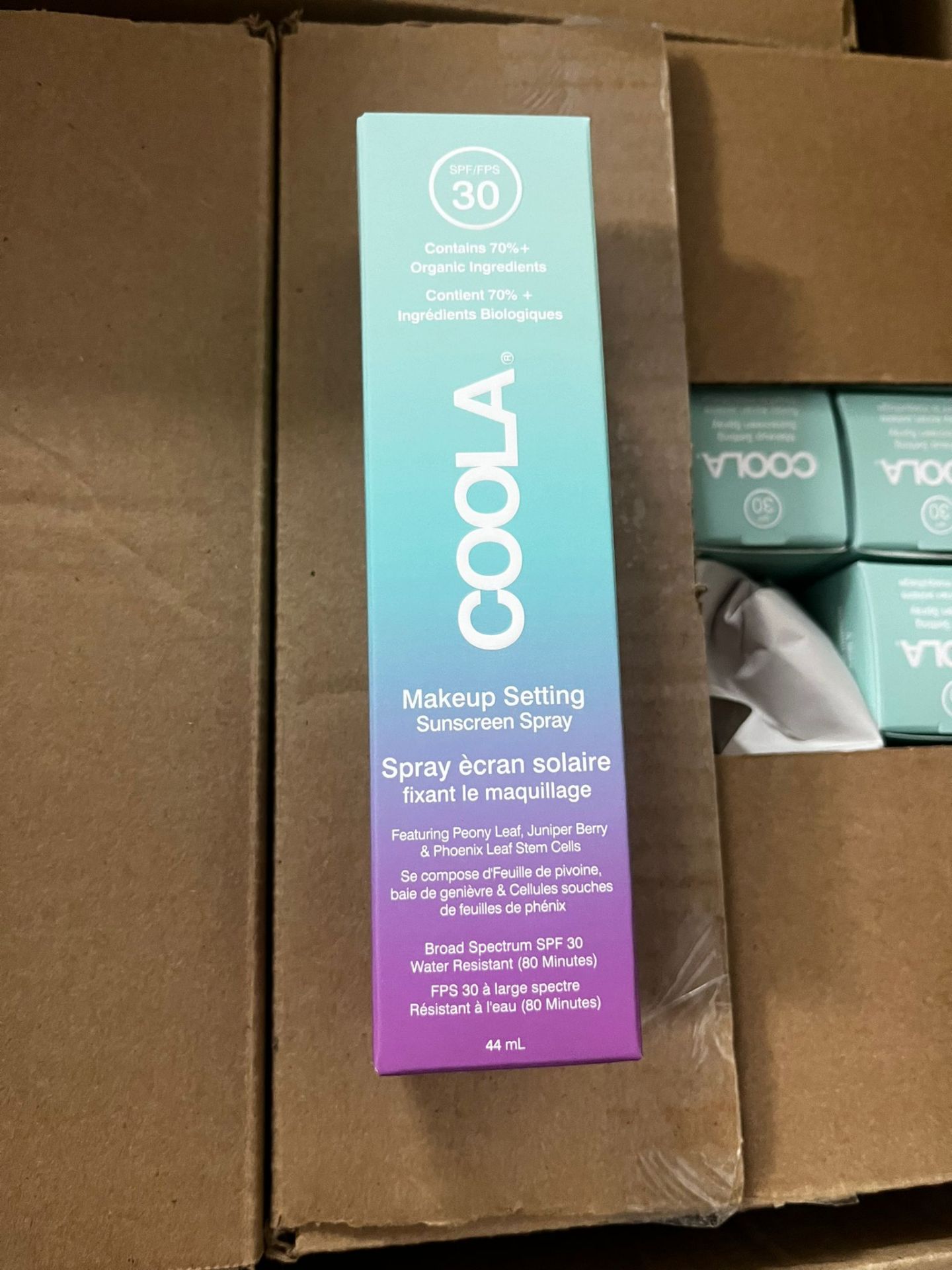 Coola Makeup Setting Spray x132, Est Retail Value £4000