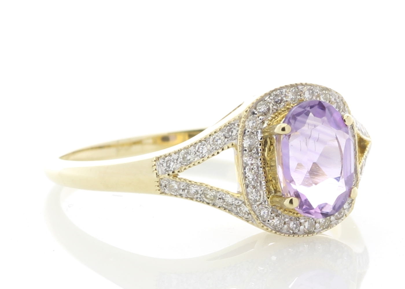 9ct Yellow Gold Amethyst and Diamond Halo Set Ring - Image 4 of 5