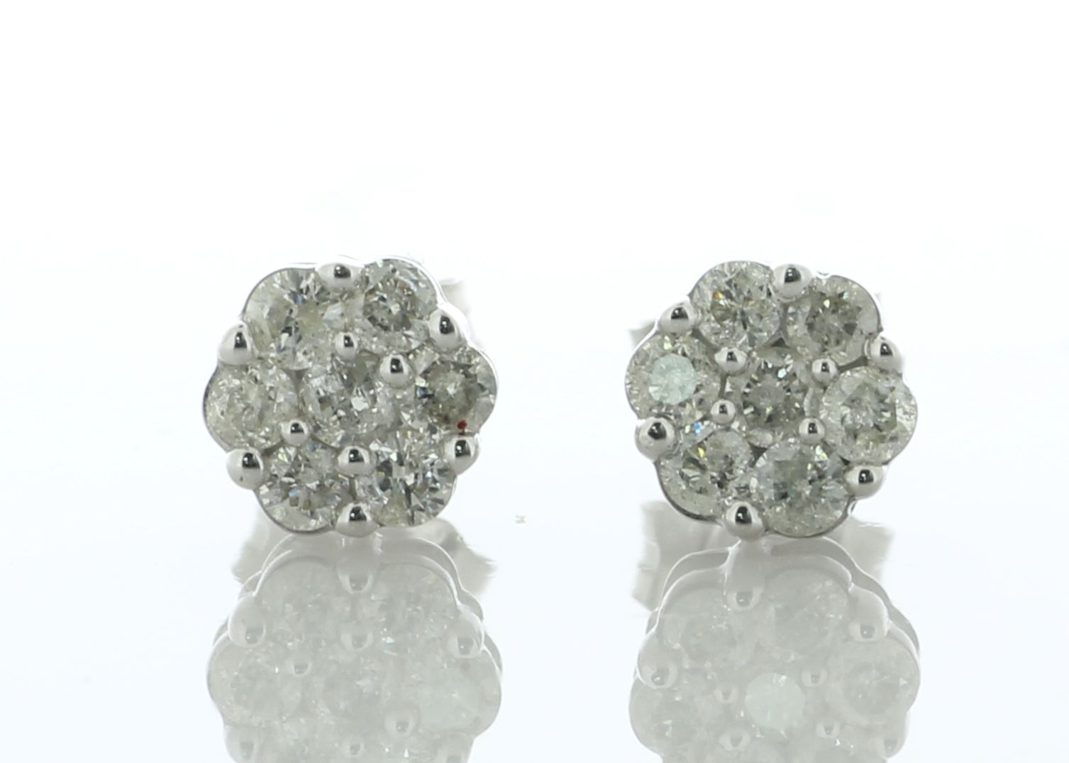 9ct White Gold Round Cluster Diamond Stud Earring 0.50 Carats - Bild 2 aus 5