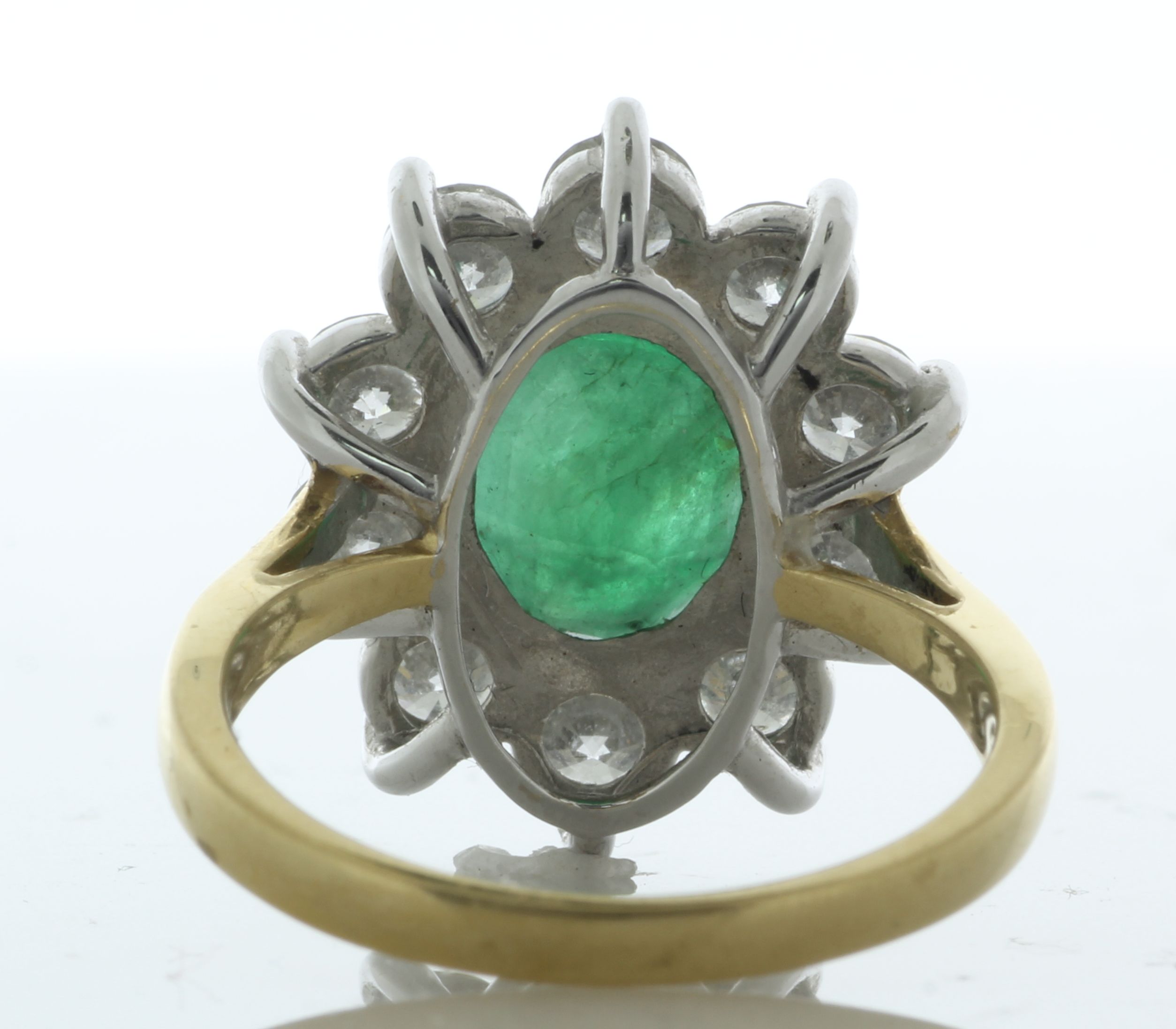 18ct Yellow Gold Diamond and Oval Emerald Ring (E4.00) 2.00 Carats - Image 3 of 5