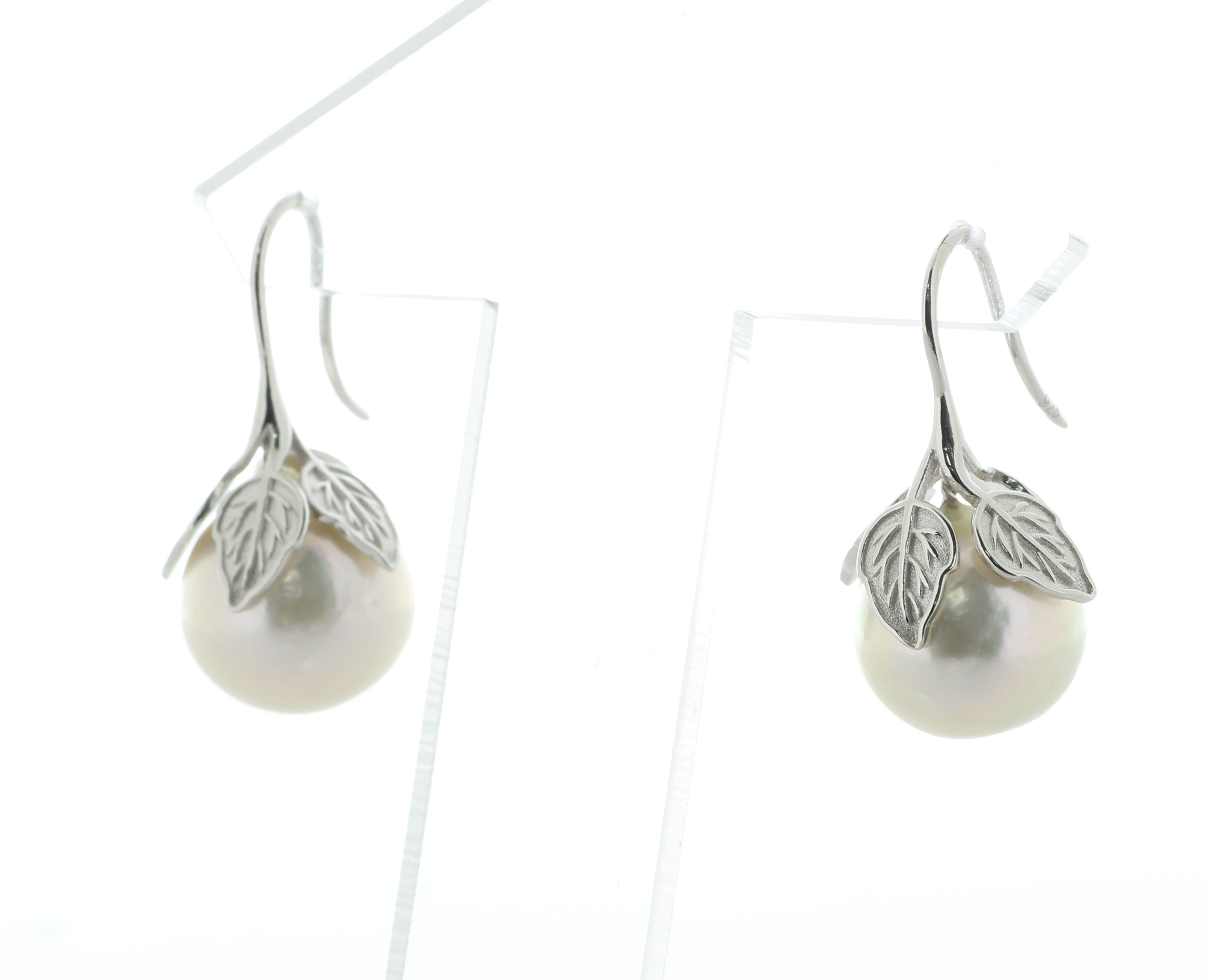 12.0mm Round Ming Pearl Drop Silver Earrings