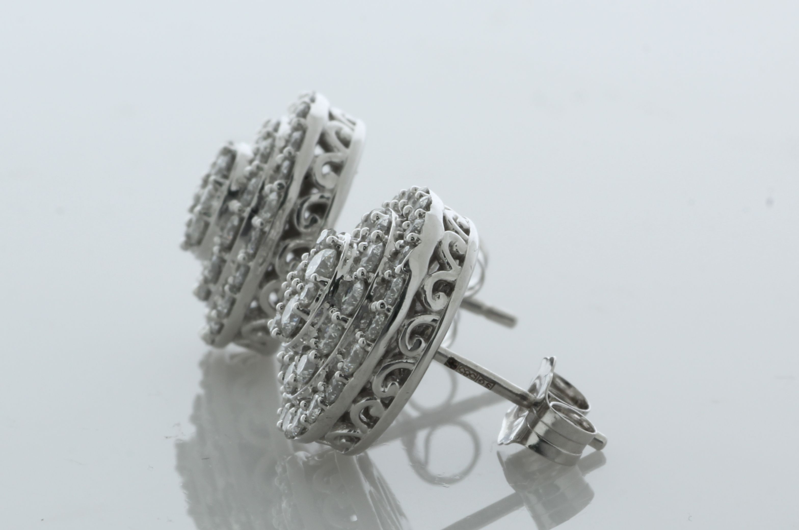 14ct White Gold Round Cluster Diamond Earring 1.40 Carats - Bild 2 aus 4