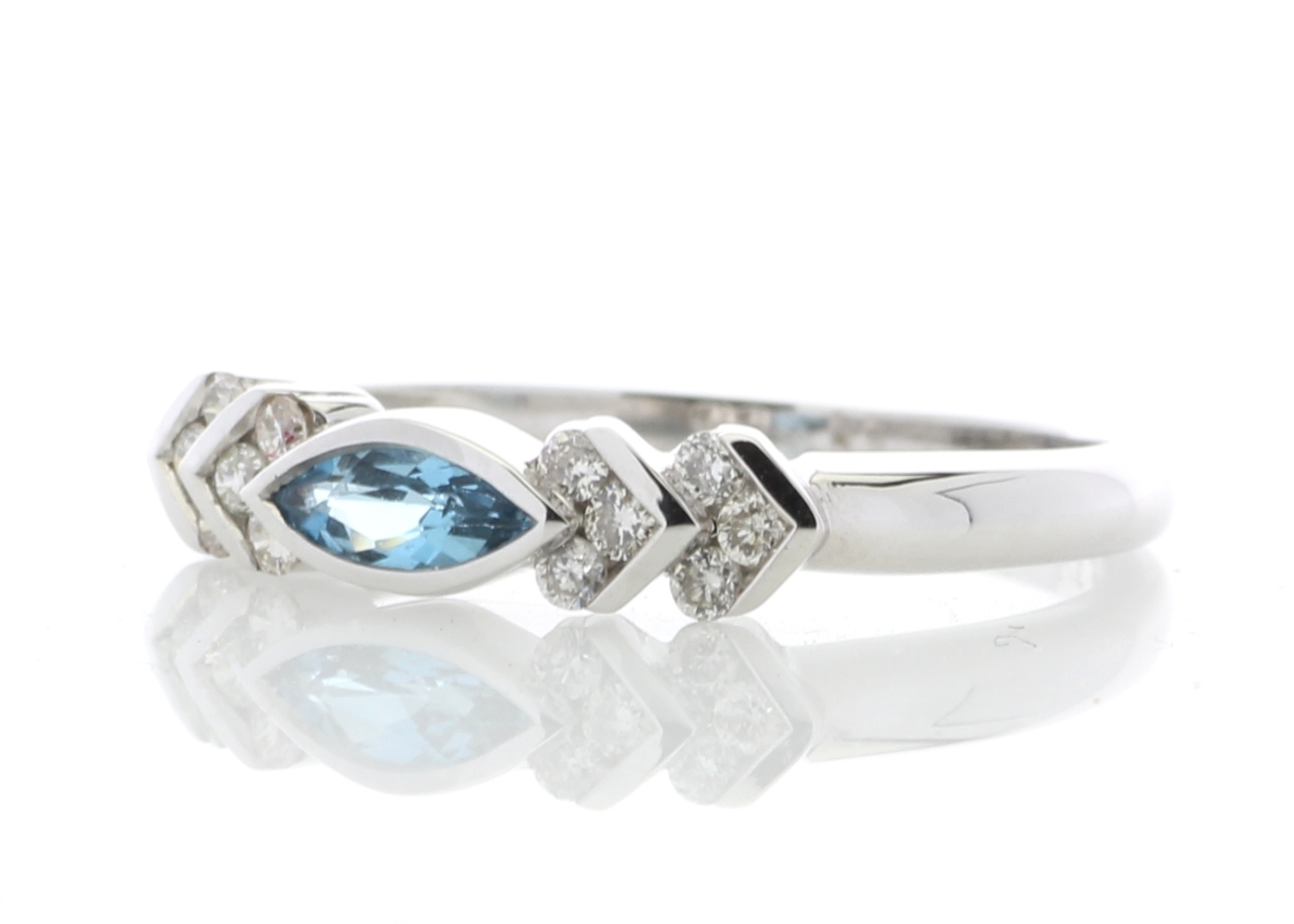 9ct White Gold Diamond and Blue Topaz Ring - Bild 2 aus 5