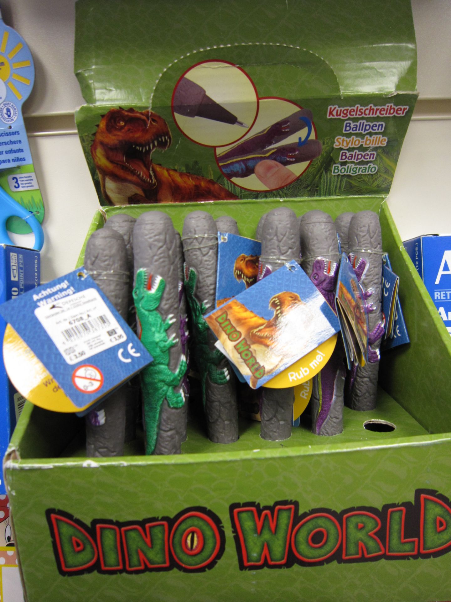 100 Brand New Dinosuar Pens. Colour Changing Feature - New and Sealed RRP £3.50 A Pen All Labelle...