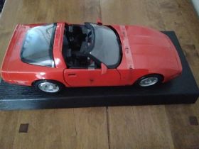 Maisto Die-Cast Corvette ZR-1 Special Edition 1:18 Red