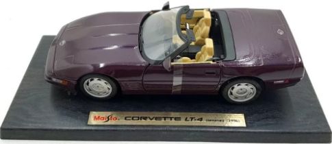 Maisto Special Edition Diecast Corvette LT-4 Convertible 1996 1:18 Purple