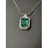 Beautiful 2.68 CT Natural Emerald Pendant With Diamonds & Platinum 950