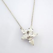 18K White Gold Necklace Detailed With Brilliant Diamonds