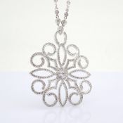 18K White Gold Necklace Detailed With Brilliant Diamonds