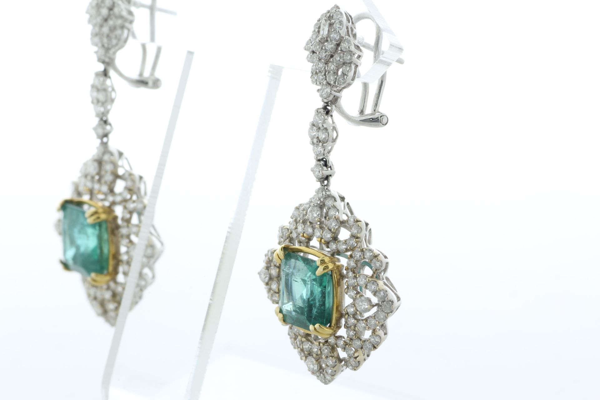 18ct White Gold Emerald Cluster Diamond and Emerald Earrings (E7.52) 3.01 Carats - Image 2 of 3