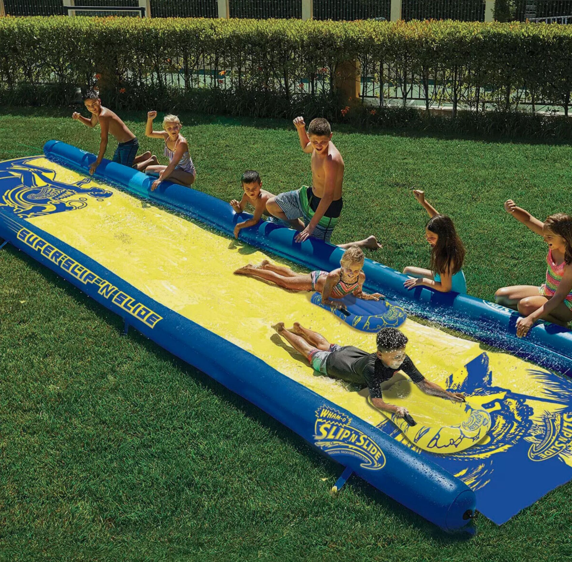 Wham O Super Slip N Slide Water Slide With 2 Inflatable Boards RRP £199 New Sealed Box - Image 2 of 5