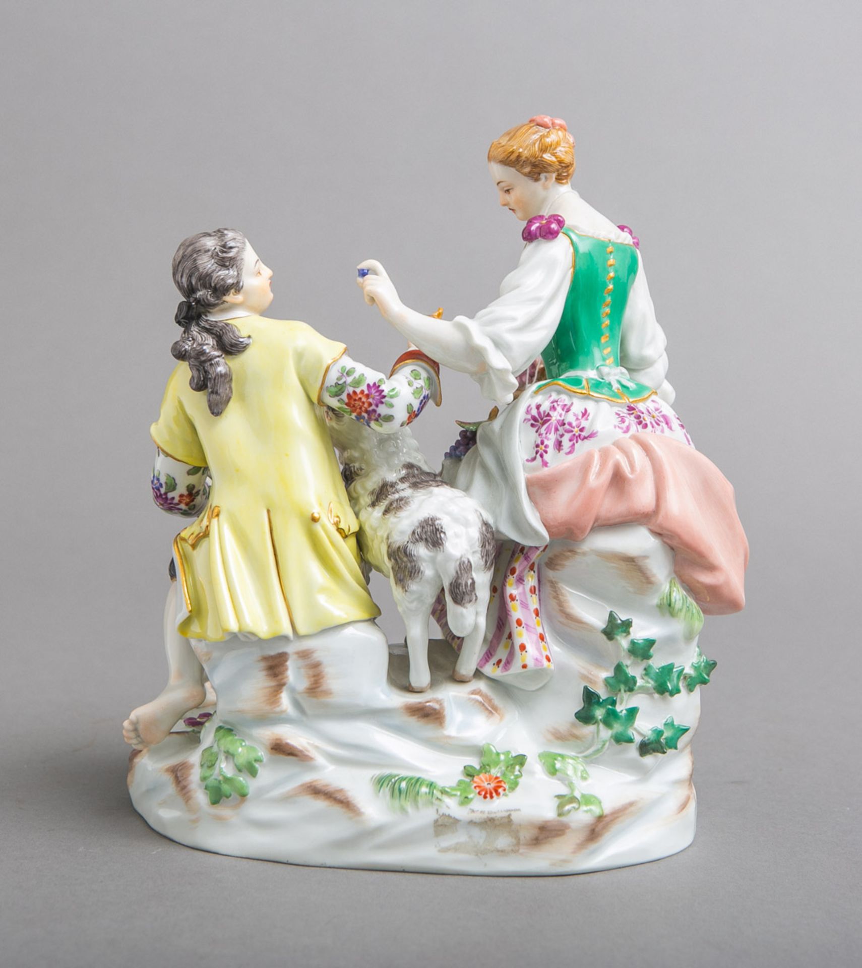 Porzellanfigurengruppe Schäferpaar (Meissen, 19./20. Jh.) - Image 4 of 16