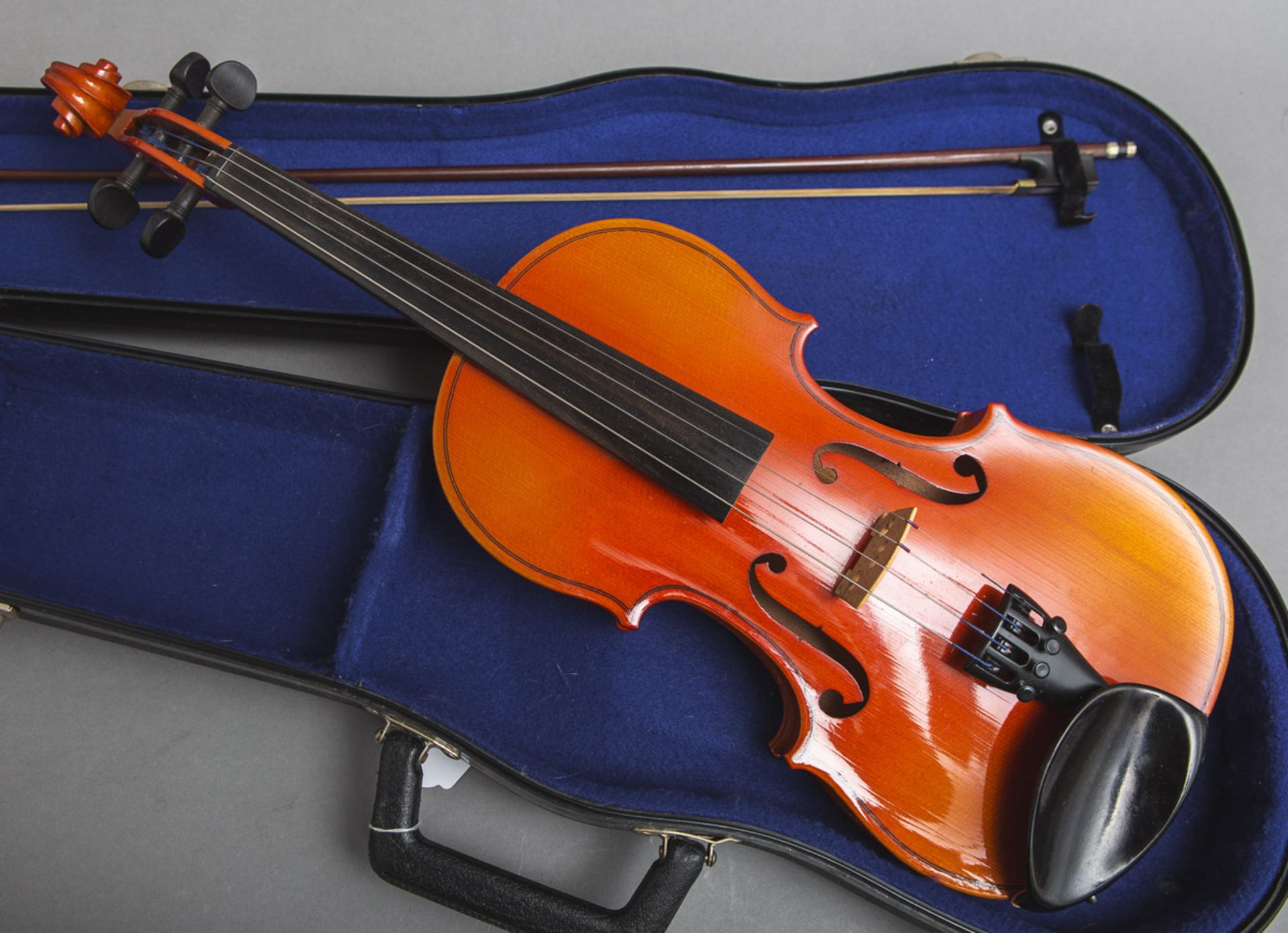 Violine / Geige (Hersteller u. Alter unbekannt)