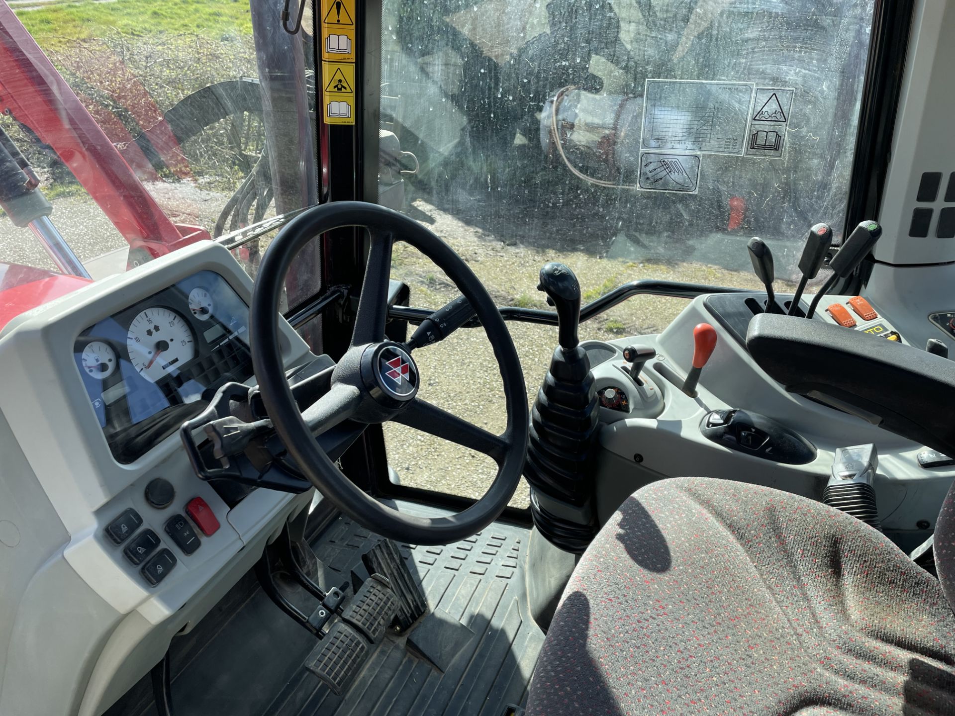 2012 Massey Ferguson Dyna 4 5480 2 wheel drive Tractor - Subject to VAT - Image 6 of 12