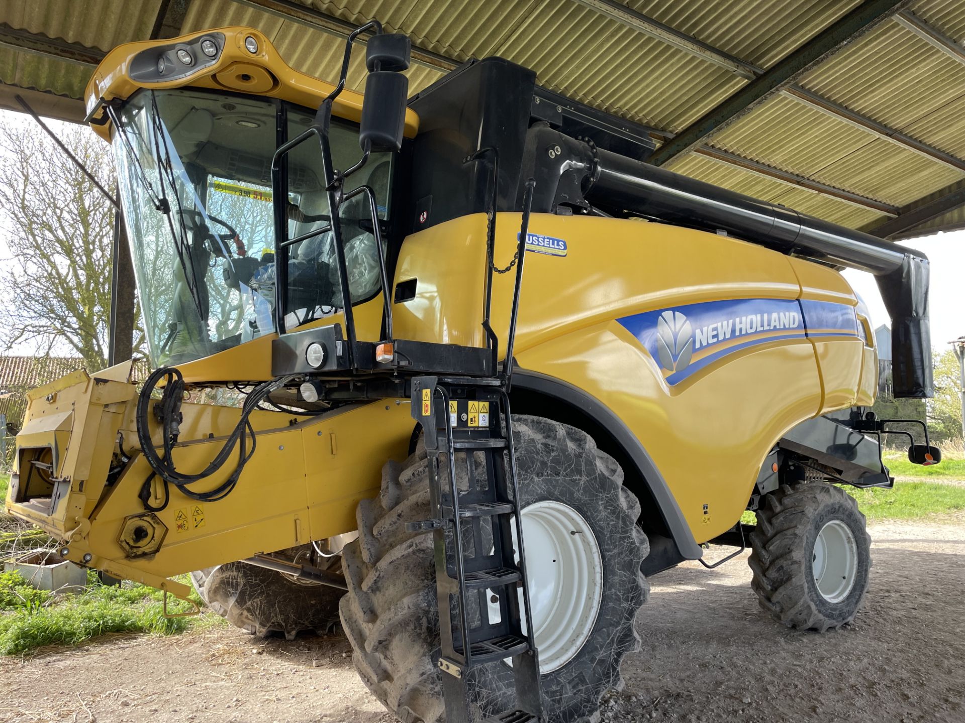 2012 New Holland CX5080 Combine - Subject to VAT - Image 2 of 12