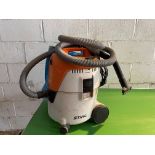 Stihl 240v hoover- SE82 with pipe attachments