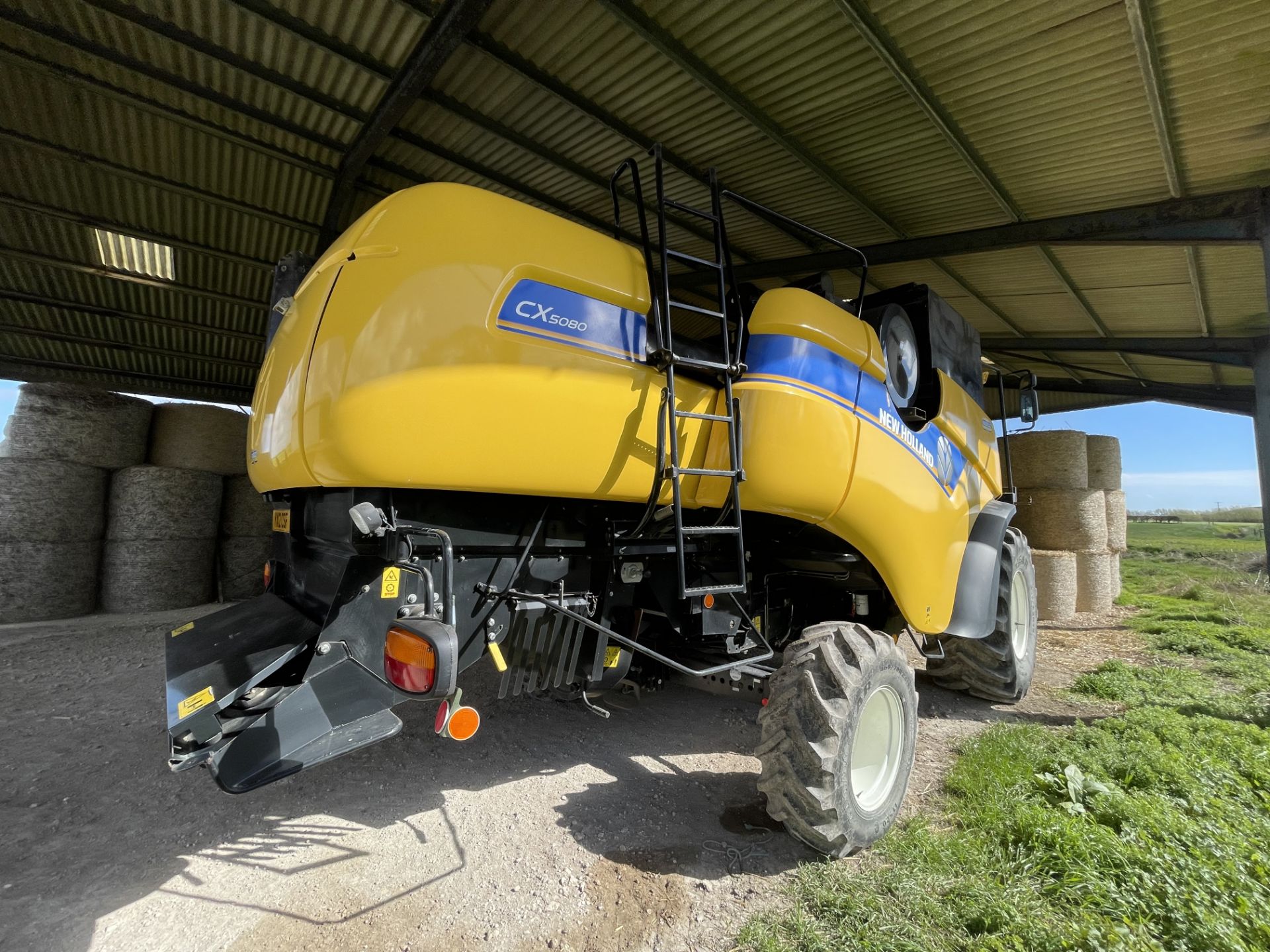 2012 New Holland CX5080 Combine - Subject to VAT - Image 9 of 12