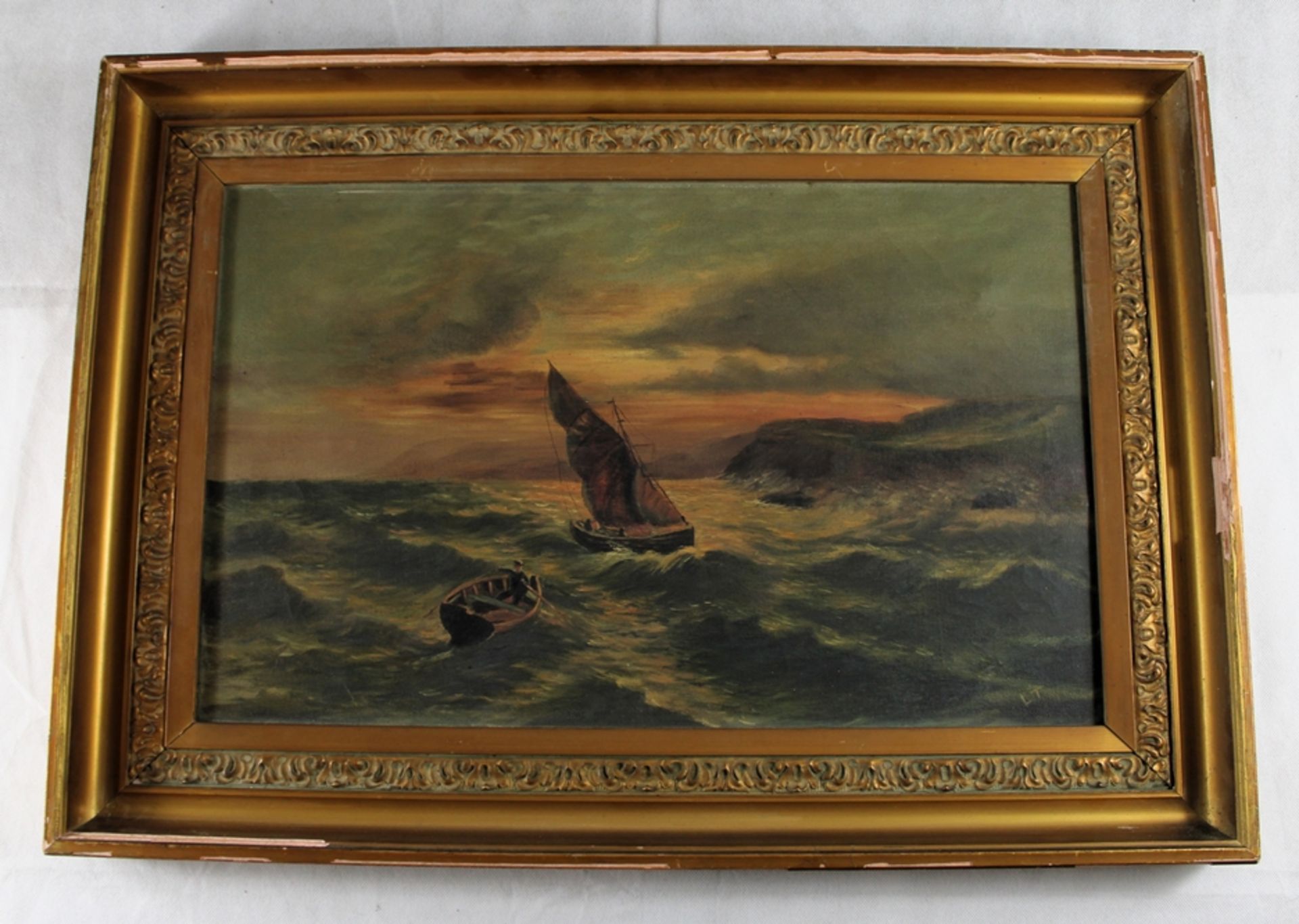 Gemälde "Auf rauher See" um 1900, rechts unten signiert "LT", Öl auf Leinwand, Rahmen tlw. beschädi